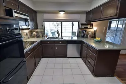 1309 San Marcos Drive, Arlington, TX 76012 - Photo 6