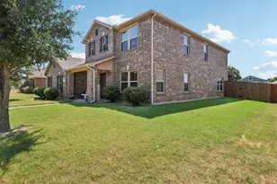 716 Snowy Orchid Ln, DeSoto, TX 75115 - Photo 2