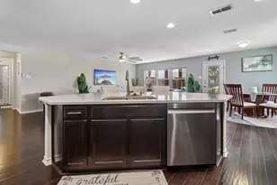 716 Snowy Orchid Ln, DeSoto, TX 75115 - Photo 8