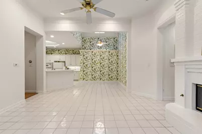 8644 Breakers Point, Dallas, TX 75243 - Photo 18
