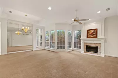 8644 Breakers Point, Dallas, TX 75243 - Photo 2