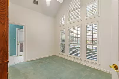 8644 Breakers Point, Dallas, TX 75243 - Photo 8
