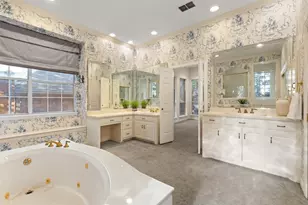 8644 Breakers Point, Dallas, TX 75243 - Photo 22