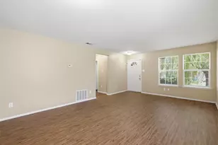 1434 Mission Hills Ln, Dallas, TX 75217 - Photo 10