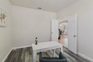 6207 Weaver Dr, Arlington, TX 76001 - Photo 16