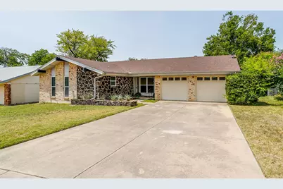 2928 Laredo Drive, Fort Worth, TX 76116 - Photo 2