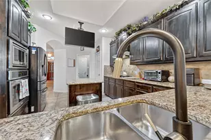 1118 Crest Ridge Dr, Glenn Heights, TX 75154 - Photo 12