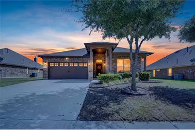 1118 Crest Ridge Drive, Glenn Heights, TX 75154 - Photo 1
