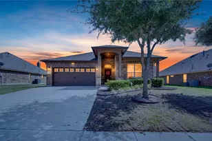 1118 Crest Ridge Dr, Glenn Heights, TX 75154 - Photo 1