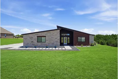 238 Martin Drive, Granbury, TX 76049 - Photo 2
