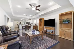 2090 Marsh Point Dr, Frisco, TX 75036 - Photo 10