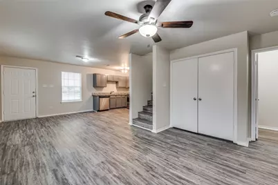 321 Queens Court S #B, Mansfield, TX 76063 - Photo 1