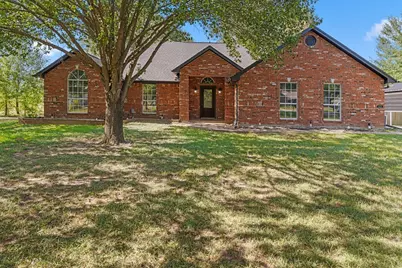 510 Oklahoma Street, Van, TX 75790 - Photo 1