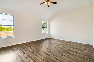 1005 Lake Ridge Dr, Sanger, TX 76266 - Photo 12
