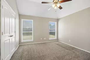 217 Troy Ln, Red Oak, TX 75154 - Photo 14