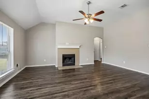 217 Troy Ln, Red Oak, TX 75154 - Photo 10