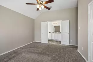 217 Troy Ln, Red Oak, TX 75154 - Photo 16