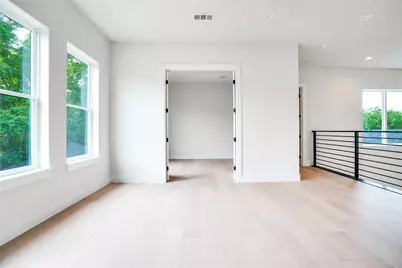 7614 Linwood Avenue, Dallas, TX 75209 - Photo 28