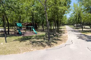 9236 Safari Bluff, LaRue, TX 75770 - Photo 34