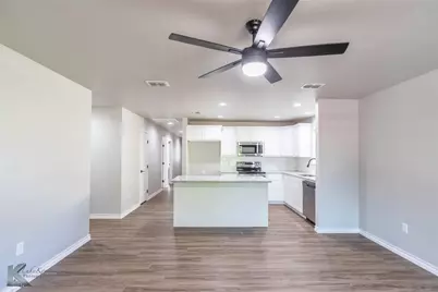 1438 N 6th Street, Abilene, TX 79601 - Photo 2