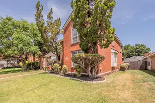 812 Chaparral Dr, Grand Prairie, TX 75052 - Photo 30