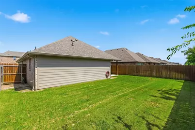 7904 Grant Lane, Greenville, TX 75402 - Photo 14