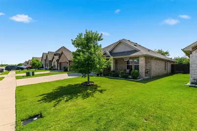 7904 Grant Lane, Greenville, TX 75402 - Photo 12