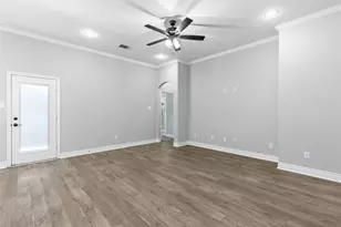 7904 Grant Ln, Greenville, TX 75402 - Photo 24