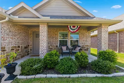 7904 Grant Lane, Greenville, TX 75402 - Photo 2