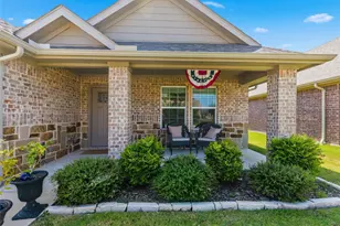 7904 Grant Ln, Greenville, TX 75402 - Photo 2
