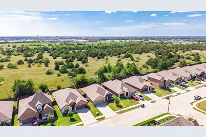 7904 Grant Lane, Greenville, TX 75402 - Photo 10