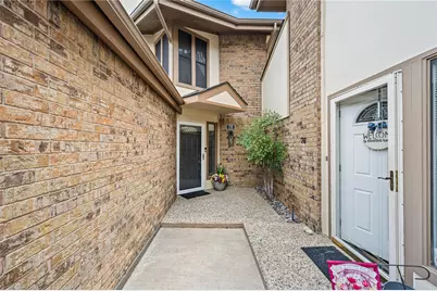 78 Morrow Drive, Bedford, TX 76021 - Photo 2