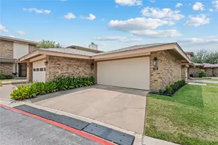 78 Morrow Dr, Bedford, TX 76021 - Photo 4