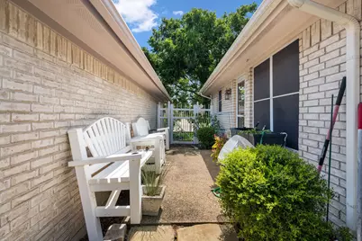 210 Bluebonnet Lane, Waxahachie, TX 75165 - Photo 4