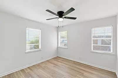 1109 Williamsburg Drive, Ennis, TX 75119 - Photo 16