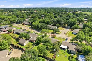 1109 Williamsburg Dr, Ennis, TX 75119 - Photo 34