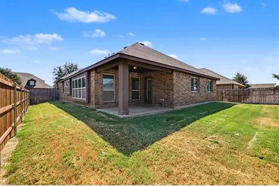 8305 Spitfire Trail, Aubrey, TX 76227 - Photo 32