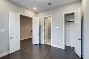 1348 Arch Pl, Dallas, TX 75215 - Photo 10