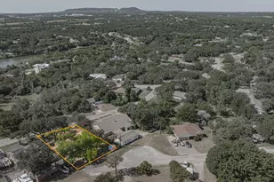 904 Spanish Trail Dr, Granbury, TX 76048 - Photo 30