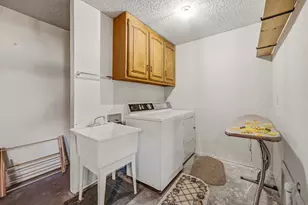 904 Spanish Trail Dr, Granbury, TX 76048 - Photo 18
