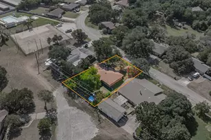 904 Spanish Trail Dr, Granbury, TX 76048 - Photo 28