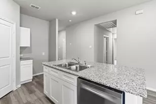 5609 Corduroy Rd, Denton, TX 76249 - Photo 6