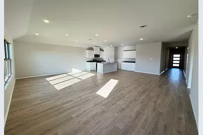 3300 Kingdom Drive, Denton, TX 76208 - Photo 2