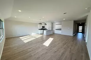 3300 Kingdom Dr, Denton, TX 76208 - Photo 2
