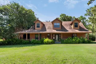 5035 Loper Cir, Streetman, TX 75859 - Photo 2
