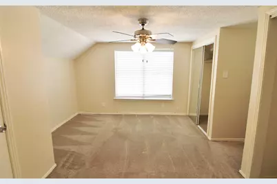 900 Valley Ridge Drive, DeSoto, TX 75115 - Photo 14