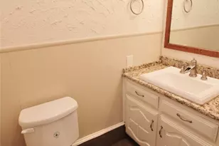 900 Valley Ridge Dr, DeSoto, TX 75115 - Photo 18