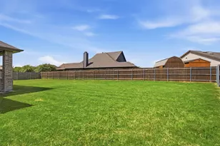 905 Cumberland St, McGregor, TX 76657 - Photo 34