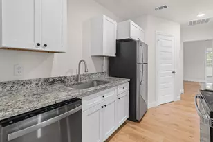 2005 Wesley St, Greenville, TX 75401 - Photo 6