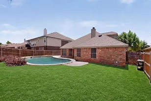 839 Evergreen Ln, Burleson, TX 76028 - Photo 38